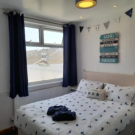 The Fame Bed & Breakfast Blackpool Exterior photo