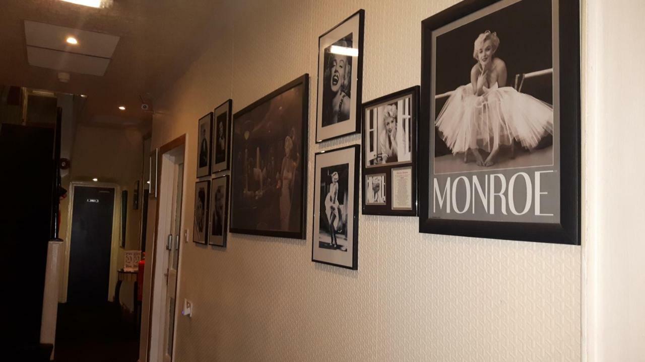 Couette-café The Fame